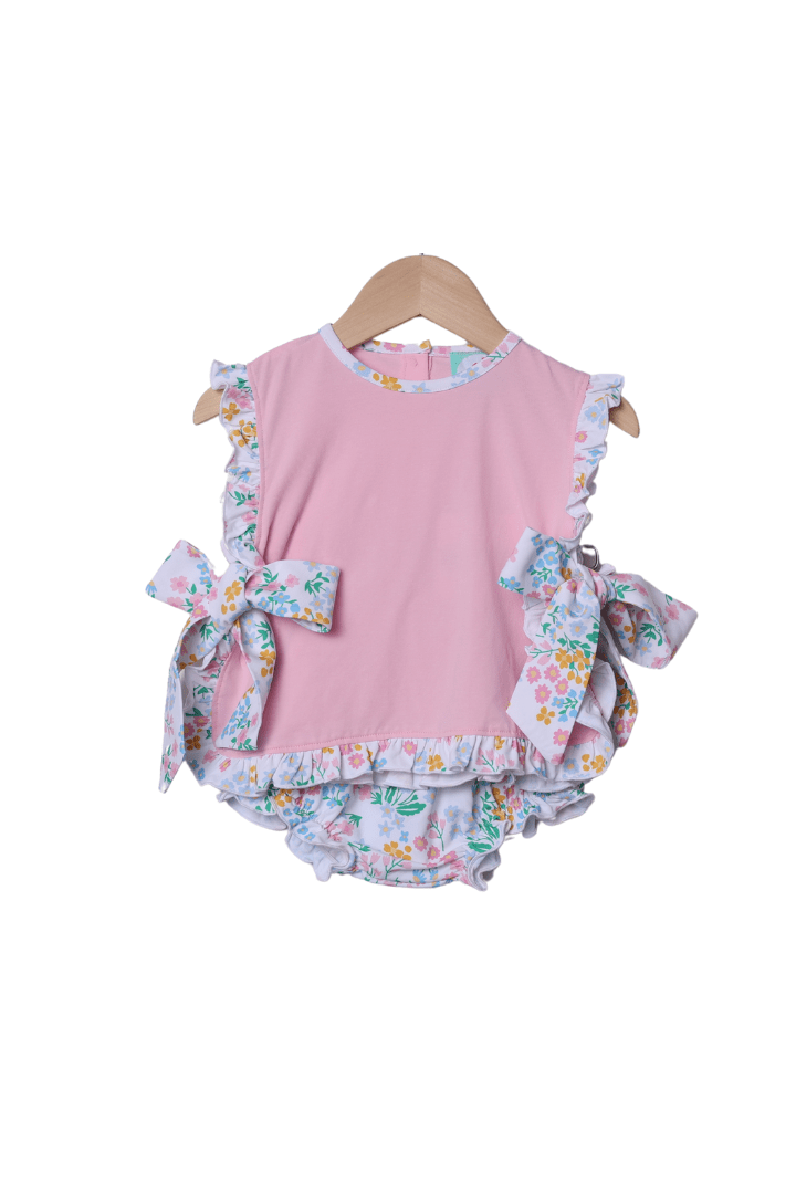The Smocked Flamingo Apparel & Accessories Floral Knit Bow Apron Bloomer Set