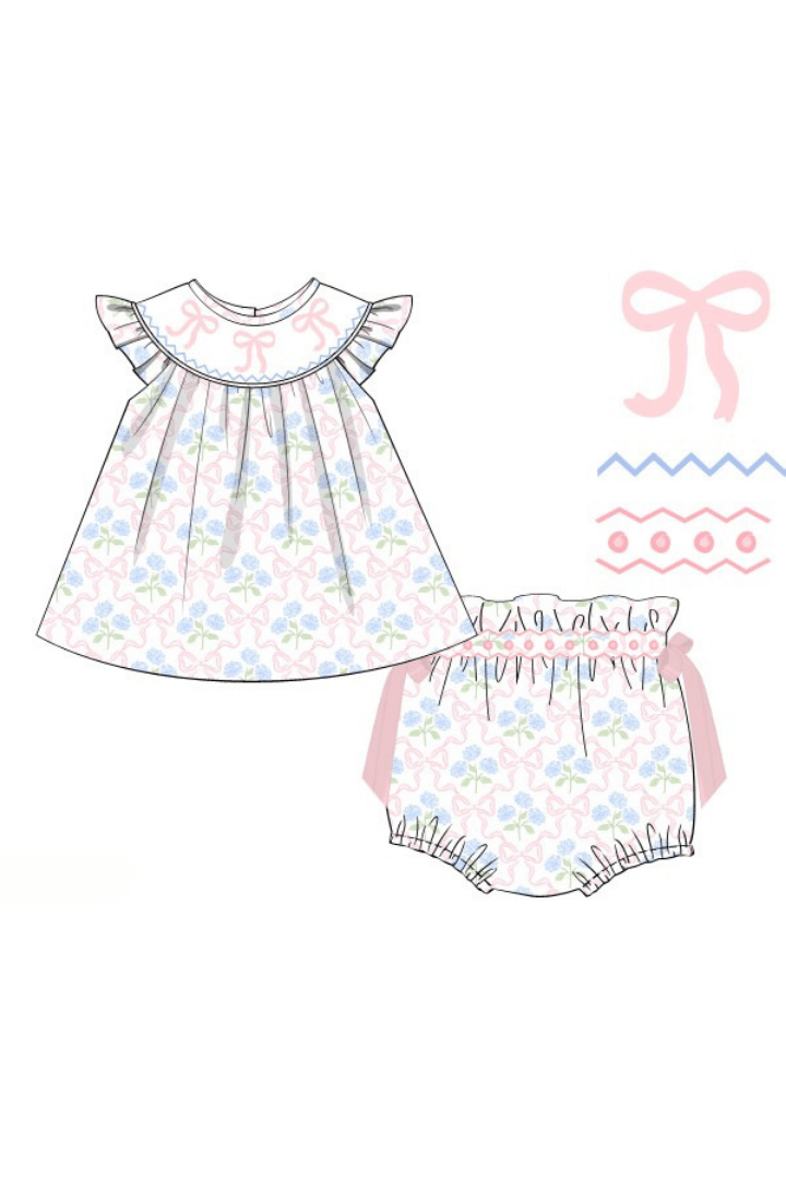 The Smocked Flamingo Apparel & Accessories Pre-Order Smocked Hydrangea Bow Bloomer Set