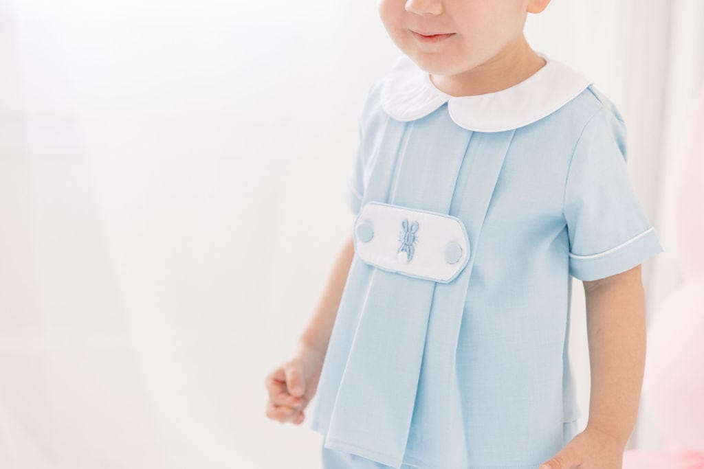 The Smocked Flamingo Apparel & Accessories 2 Tab Bullion Bunny Blue Linen Short Set