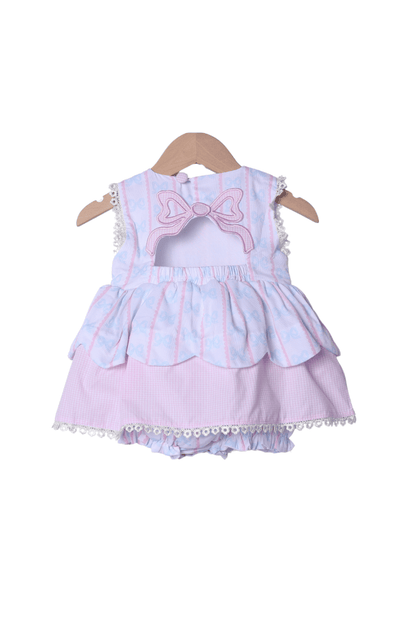 The Smocked Flamingo Apparel & Accessories Sweet Scalloped Bow Applique Bubble