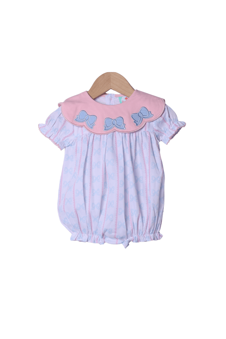 The Smocked Flamingo Apparel & Accessories Sweet Scalloped Bow Collar Bubble